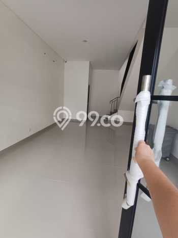 Unit Komersial Disewakan di Tangerang Kawasan Strategis Harga Kompetitif Unit Komersial Disewakan di Tangerang Kawasan Strategis Harga Kompetitif