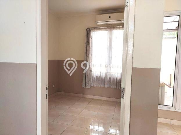 Rumah Luas Asri 2 KT Siap Pakai di Gading Serpong Tangerang Rumah Luas Asri 2 KT Siap Pakai di Gading Serpong Tangerang