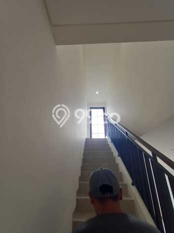 Unit Komersial Disewakan di Tangerang Kawasan Strategis Harga Kompetitif Unit Komersial Disewakan di Tangerang Kawasan Strategis Harga Kompetitif
