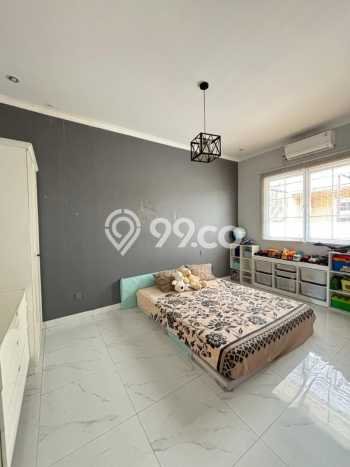 Jual Rumah Modern 4 KT di Kota Wisata, Bogor Jual Rumah Modern 4 KT di Kota Wisata, Bogor