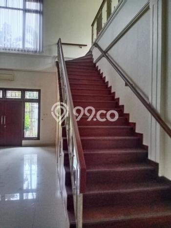 Jual Rumah Mewah Elegan Dengan View Eksklusif di Bekasi Kota, Bekasi Jual Rumah Mewah Elegan Dengan View Eksklusif di Bekasi Kota, Bekasi