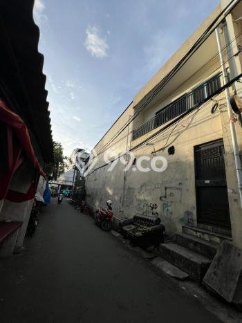 Unit Ruko Disewakan di Jembatan Lima di Area Ramai & Strategis Unit Ruko Disewakan di Jembatan Lima di Area Ramai & Strategis