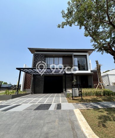 Jual Rumah Mewah Megah Dengan View Eksklusif di Panakukkang, Makassar Jual Rumah Mewah Megah Dengan View Eksklusif di Panakukkang, Makassar