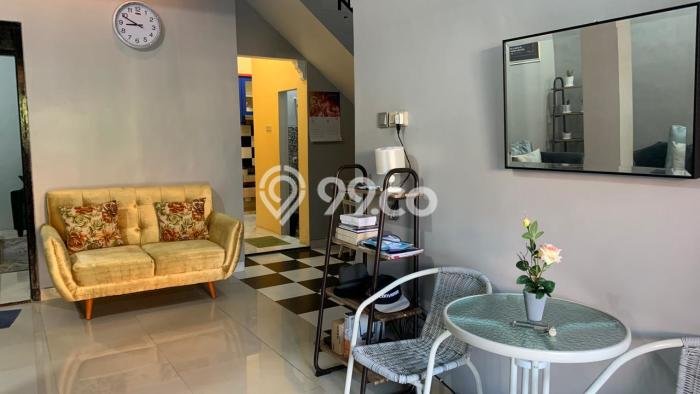 For Sale Rumah 4 Kamar Lokasi Ideal Bagus dan Strategis di Taman For Sale Rumah 4 Kamar Lokasi Ideal Bagus dan Strategis di Taman