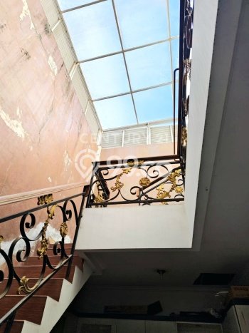 Rumah Eksklusif Siap Huni LT 269m2 di Jatinegara, Jakarta Timur Rumah Eksklusif Siap Huni LT 269m2 di Jatinegara, Jakarta Timur