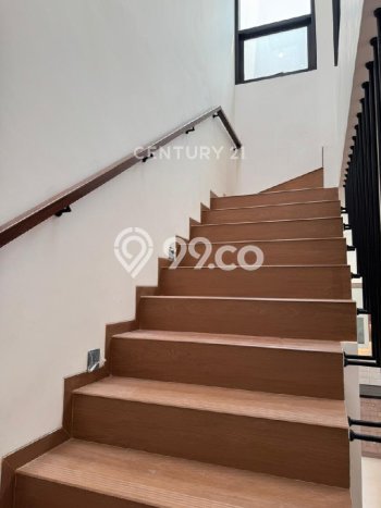 Hunian Mewah LB 150m2 Siap Huni Desain Elegan di Rawamangun, Jakarta Timur Hunian Mewah LB 150m2 Siap Huni Desain Elegan di Rawamangun, Jakarta Timur