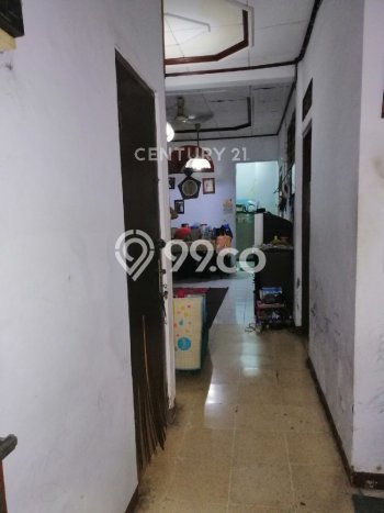 Jual Rumah Strategis Bagus Punya 5 KT di Sawah Besar Jakarta Pusat - Jual Rumah Strategis Bagus Punya 5 KT di Sawah Besar Jakarta Pusat -