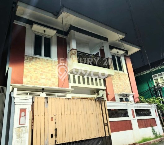 Rumah Eksklusif Siap Huni LT 269m2 di Jatinegara, Jakarta Timur Rumah Eksklusif Siap Huni LT 269m2 di Jatinegara, Jakarta Timur
