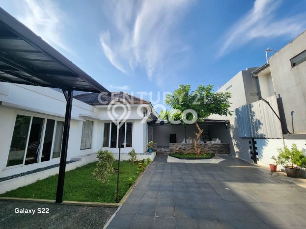Dijual Rumah Mewah Exclusive di Jagakarsa, Jakarta Selatan Dijual Rumah Mewah Exclusive di Jagakarsa, Jakarta Selatan