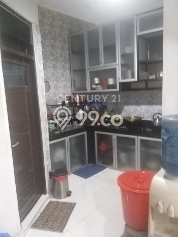 Hunian Elit LB 300m2 Siap Pakai Desain Elegan di Cipinang, Jakarta Timur Hunian Elit LB 300m2 Siap Pakai Desain Elegan di Cipinang, Jakarta Timur