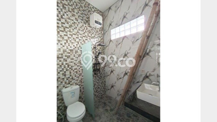 For Sale Rumah 3 Kamar Lokasi Ideal Nyaman dan Strategis di Antapani For Sale Rumah 3 Kamar Lokasi Ideal Nyaman dan Strategis di Antapani