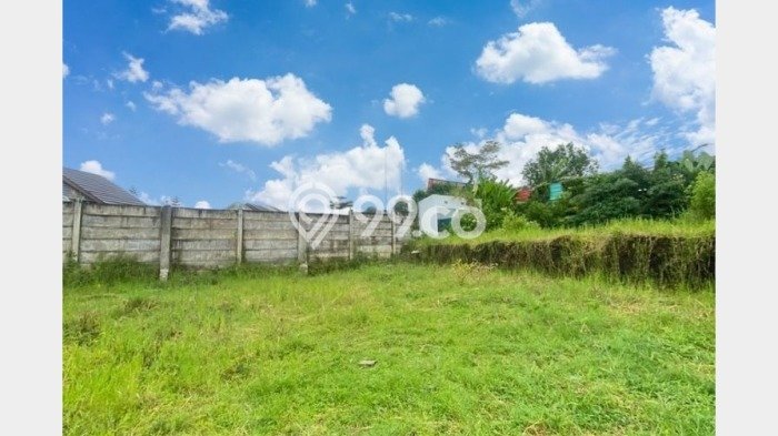 Kavling Tanah untuk Dijual di Cihanjuang, Bandung, Luas 105m2 Kavling Tanah untuk Dijual di Cihanjuang, Bandung, Luas 105m2