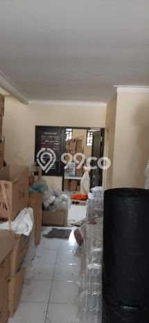 AREA KOMERSIAL! Ruko Kawasan Graha Raya, Luas 108m², Jalan Utama AREA KOMERSIAL! Ruko Kawasan Graha Raya, Luas 108m², Jalan Utama