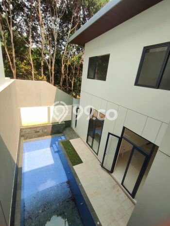 Rumah Luxury Modern Tanpa Renovasi di Bintaro Jakarta Selatan Rumah Luxury Modern Tanpa Renovasi di Bintaro Jakarta Selatan