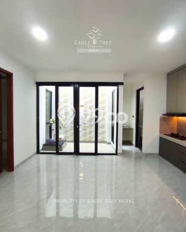 Rumah Luxury Modern Tanpa Renovasi di Graha Raya Tangerang Rumah Luxury Modern Tanpa Renovasi di Graha Raya Tangerang