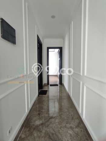 Dijual Rumah Luas Elegan Dengan View Eksklusif di Bintaro, Tangerang Selatan Dijual Rumah Luas Elegan Dengan View Eksklusif di Bintaro, Tangerang Selatan