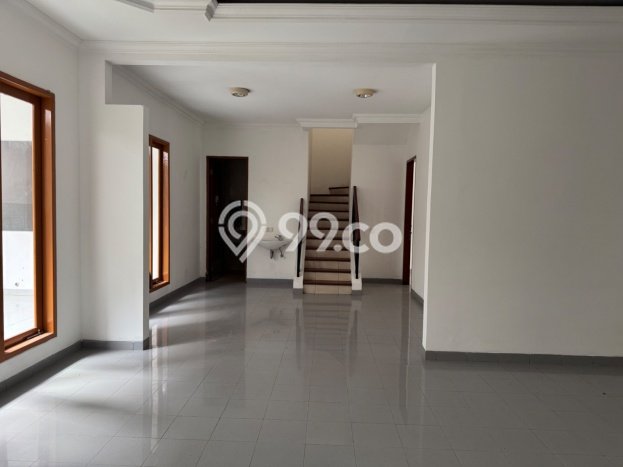 Hunian Mewah LB 340m2 Siap Pakai Desain Elegan di BSD The Green, Tangerang Hunian Mewah LB 340m2 Siap Pakai Desain Elegan di BSD The Green, Tangerang