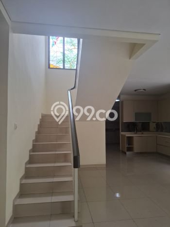 For Sale! Luxury House LT 300m2 Desain Elegan di Sektor 9-Bintaro For Sale! Luxury House LT 300m2 Desain Elegan di Sektor 9-Bintaro