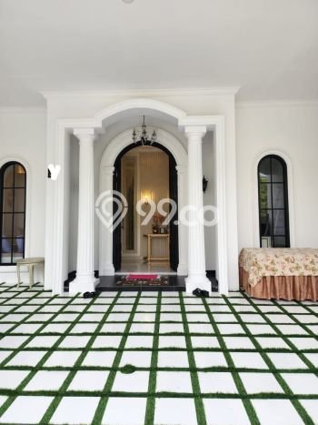Rumah Elit Modern Tanpa Renovasi di Pondok Indah Jakarta Selatan Rumah Elit Modern Tanpa Renovasi di Pondok Indah Jakarta Selatan