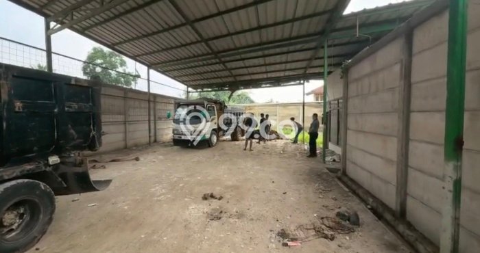Unit Gudang Disewa Lokasi Panongan, Tangerang Spesifikasi Luas Bangunan 300m2 Unit Gudang Disewa Lokasi Panongan, Tangerang Spesifikasi Luas Bangunan 300m2