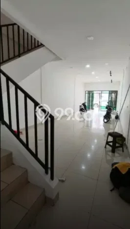 Ruko Disewakan Lokasi Ciledug Tangerang Harga Spesial! Ruko Disewakan Lokasi Ciledug Tangerang Harga Spesial!