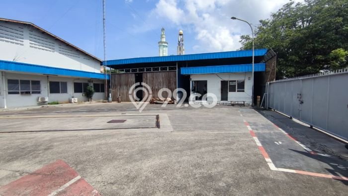 Unit Gudang Disewa Lokasi Penjaringan, Jakarta Utara Spesifikasi Luas Bangunan 5570m2 Unit Gudang Disewa Lokasi Penjaringan, Jakarta Utara Spesifikasi Luas Bangunan 5570m2