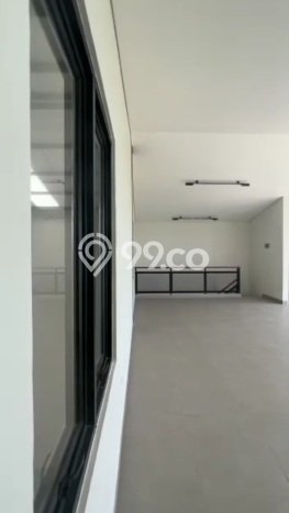 KEUNTUNGAN BERLIPAT! Gudang Kawasan Benda, Luas 240m2m², Area Komersial KEUNTUNGAN BERLIPAT! Gudang Kawasan Benda, Luas 240m2m², Area Komersial