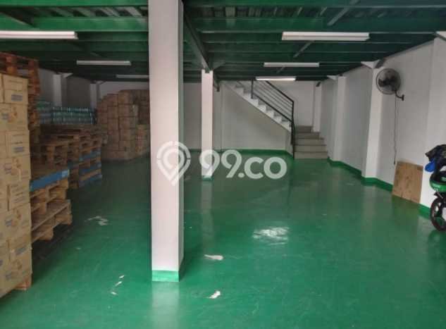 Unit Gudang Disewakan di Kalideres di Area Ramai & Strategis Unit Gudang Disewakan di Kalideres di Area Ramai & Strategis