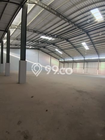 Untuk Disewa Gudang di Cipondoh Tangerang LT 1600m2, LB 960m2 Untuk Disewa Gudang di Cipondoh Tangerang LT 1600m2, LB 960m2