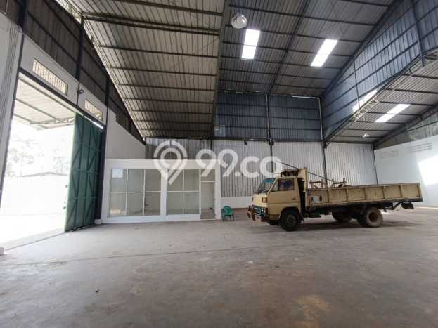 Gudang bagus disewakan di Cipondoh Tangerang dengan LB 480m2 harga sewa terbaik Gudang bagus disewakan di Cipondoh Tangerang dengan LB 480m2 harga sewa terbaik