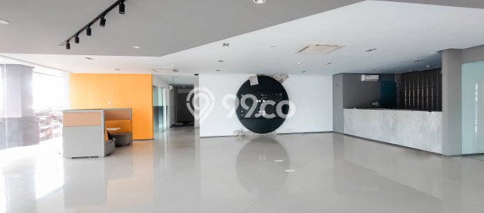 Ruko Lokasi Strategis di Sunset Road, Luas 1430m², For Rent Ruko Lokasi Strategis di Sunset Road, Luas 1430m², For Rent