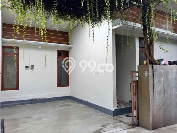 Disewakan! Rumah 3 Kamar Tidur &
2 Kamar Mandi di Renon, Denpasar Disewakan! Rumah 3 Kamar Tidur &
2 Kamar Mandi di Renon, Denpasar