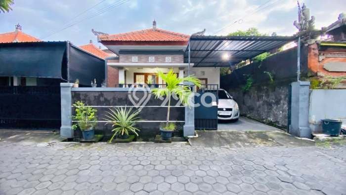 Disewakan Rumah Konsep Modern di Denpasar Selatan Denpasar dengan 3 KT Disewakan Rumah Konsep Modern di Denpasar Selatan Denpasar dengan 3 KT