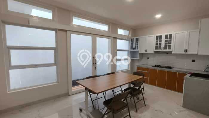 Ready to Use! Premium House LT 162m2 Desain Modern di BSD Ready to Use! Premium House LT 162m2 Desain Modern di BSD