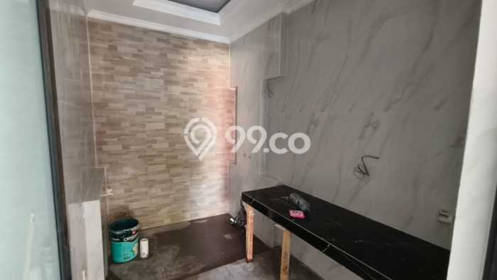 Siap Huni Rumah Mewah 5 Kamar di Cengkareng Dekat ke Mana Pun Siap Huni Rumah Mewah 5 Kamar di Cengkareng Dekat ke Mana Pun