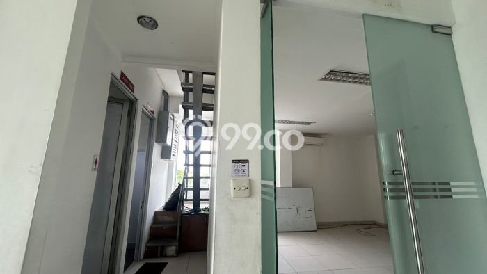 LOKASI STRATEGIS! Kantor Kawasan , Luas 1884m2m², Pusat Bisnis, Mainroad LOKASI STRATEGIS! Kantor Kawasan , Luas 1884m2m², Pusat Bisnis, Mainroad