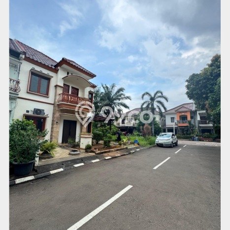 Jual Rumah Favorit Siap Huni LB 151m2 di Jatinegara, Jakarta Timur Jual Rumah Favorit Siap Huni LB 151m2 di Jatinegara, Jakarta Timur
