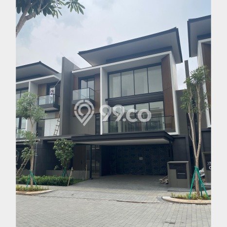 Rumah Eksklusif Siap Huni LT 276m2 di BSD, Tangerang Selatan Rumah Eksklusif Siap Huni LT 276m2 di BSD, Tangerang Selatan