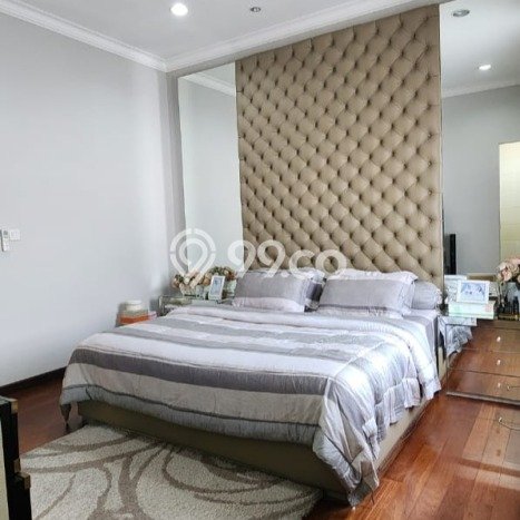 Dijual Rumah Mewah Elegan Dengan View Eksklusif di Gading Serpong, Tangerang Dijual Rumah Mewah Elegan Dengan View Eksklusif di Gading Serpong, Tangerang
