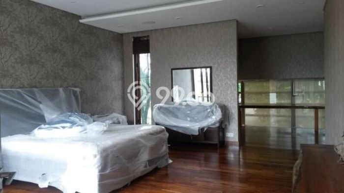 Ready to Use! Luxury House LT 630m2 Desain Modern di Lippo Karawaci Ready to Use! Luxury House LT 630m2 Desain Modern di Lippo Karawaci