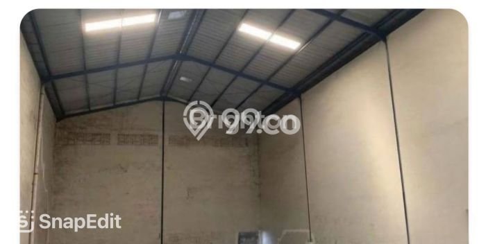 Jual Gudang Area Bisnis Kawasan Bekasi Kota, Luas 240m², Jalan Raya Jual Gudang Area Bisnis Kawasan Bekasi Kota, Luas 240m², Jalan Raya