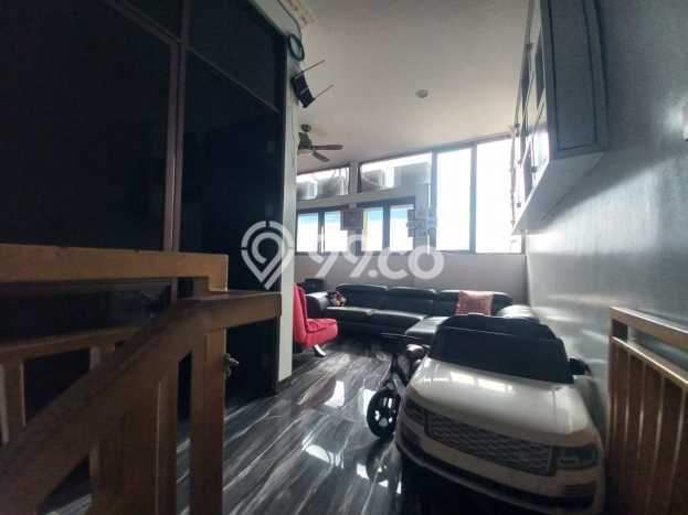 Ruko Kawasan Cakung, Luas 306m2m², Posisi Jalan Utama Ruko Kawasan Cakung, Luas 306m2m², Posisi Jalan Utama