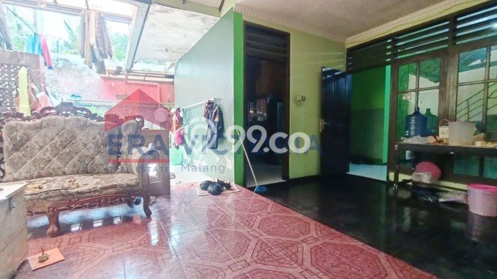 Dijual Rumah 6 Kamar Lokasi Strategis Nyaman dan Strategis di Lowokwaru Dijual Rumah 6 Kamar Lokasi Strategis Nyaman dan Strategis di Lowokwaru