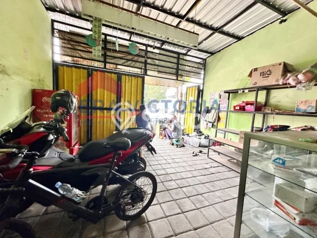 Ruko Bagus Dijual LB 120m2 Lokasi Strategis Malang Area Cocok untuk Bisnis Ruko Bagus Dijual LB 120m2 Lokasi Strategis Malang Area Cocok untuk Bisnis