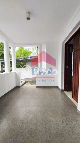 Dijual Rumah Eksklusif 4 KT di Araya, Malang Dijual Rumah Eksklusif 4 KT di Araya, Malang
