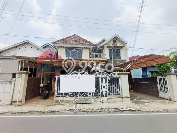 JUAL CEPAT! Rumah Ready Stock Area Strategis Sukun, Luas 218m2m² LB 350m2m² JUAL CEPAT! Rumah Ready Stock Area Strategis Sukun, Luas 218m2m² LB 350m2m²