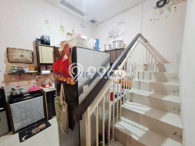 Jual Rumah Strategis Bagus Punya 5 KT di Lowokwaru Malang SHM Jual Rumah Strategis Bagus Punya 5 KT di Lowokwaru Malang SHM