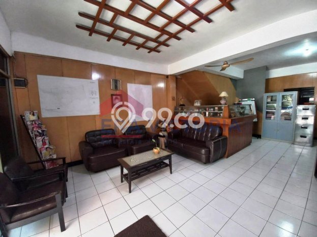 Unit Ruko Dijual di Malang LT 176m2 & LB 258m2 Unit Ruko Dijual di Malang LT 176m2 & LB 258m2