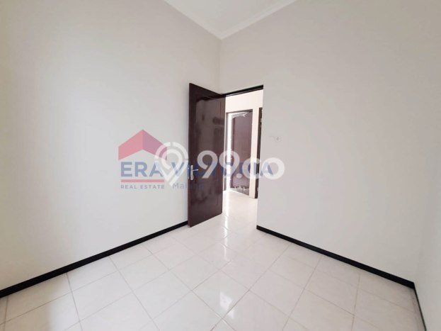 Rumah Luas Asri 2 KT Siap Pakai di Tidar Malang Rumah Luas Asri 2 KT Siap Pakai di Tidar Malang