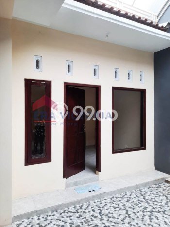 Ruko Kawasan Pakis, Luas 180m², Akses Utama, Siap Operasional Ruko Kawasan Pakis, Luas 180m², Akses Utama, Siap Operasional
